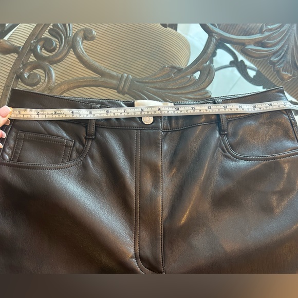 ARITZIA MELINA LEATHER PANTS - Picture 7 of 9
